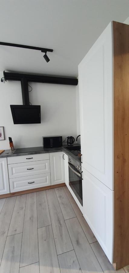 Juna2 - Nowoczesny Apartament W Centrum Z Widokiem Na Park Pruszkow Bagian luar foto